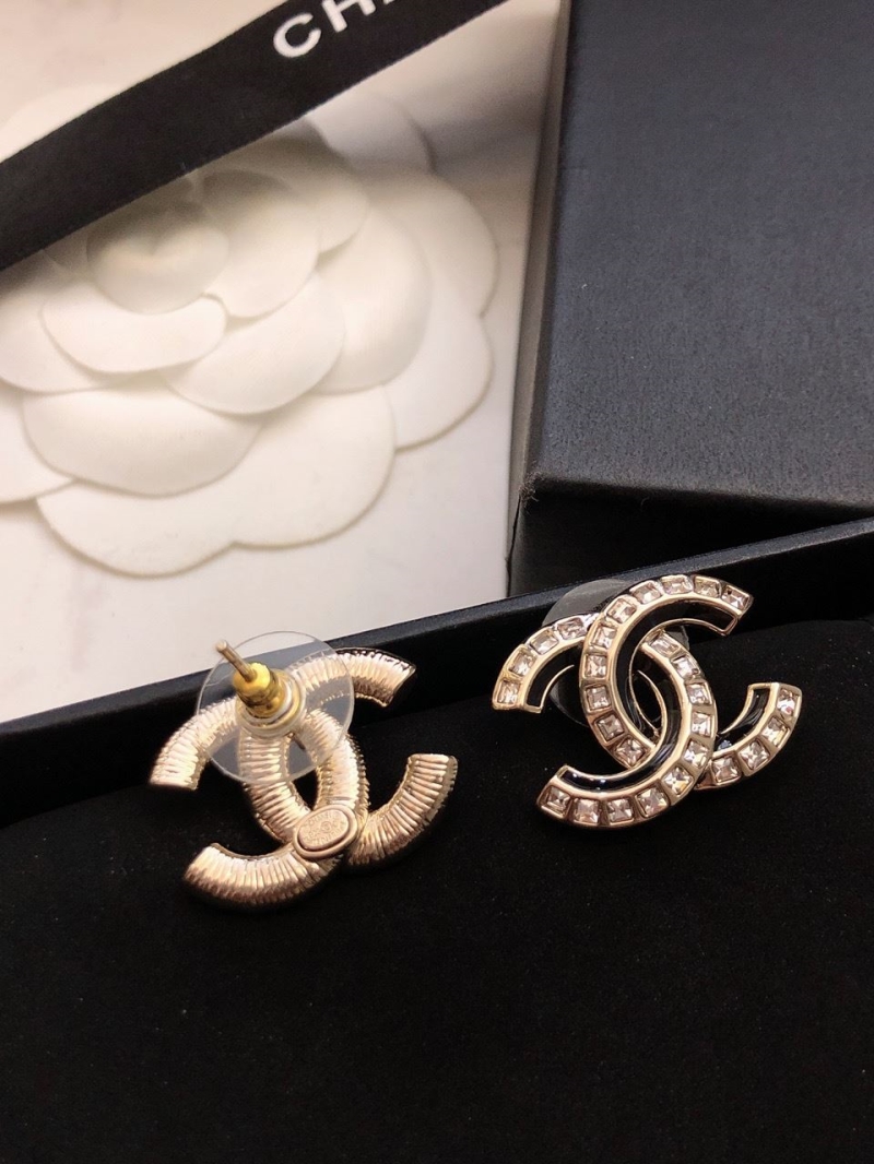 Ch**el earrings